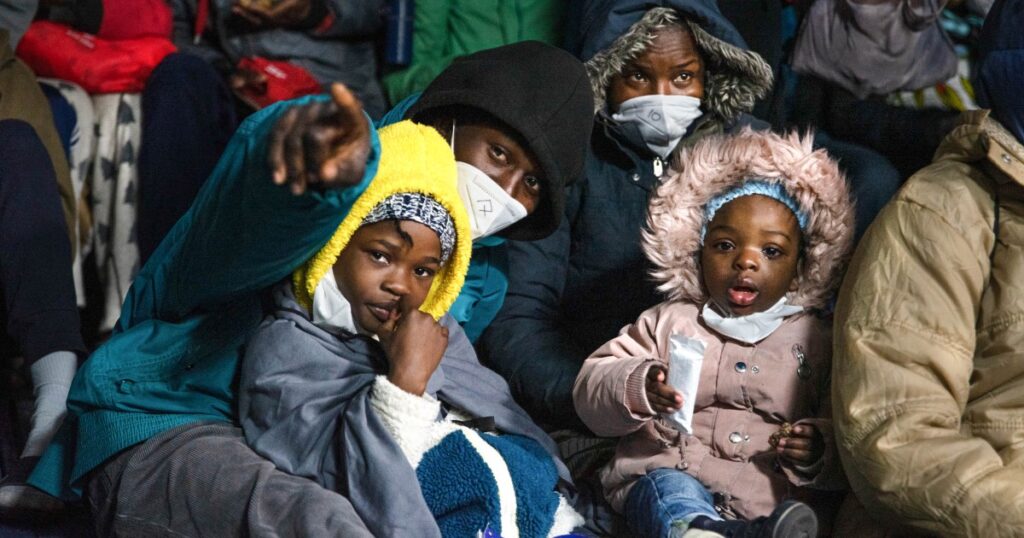 Refugees and migrants under threat in Tunisia